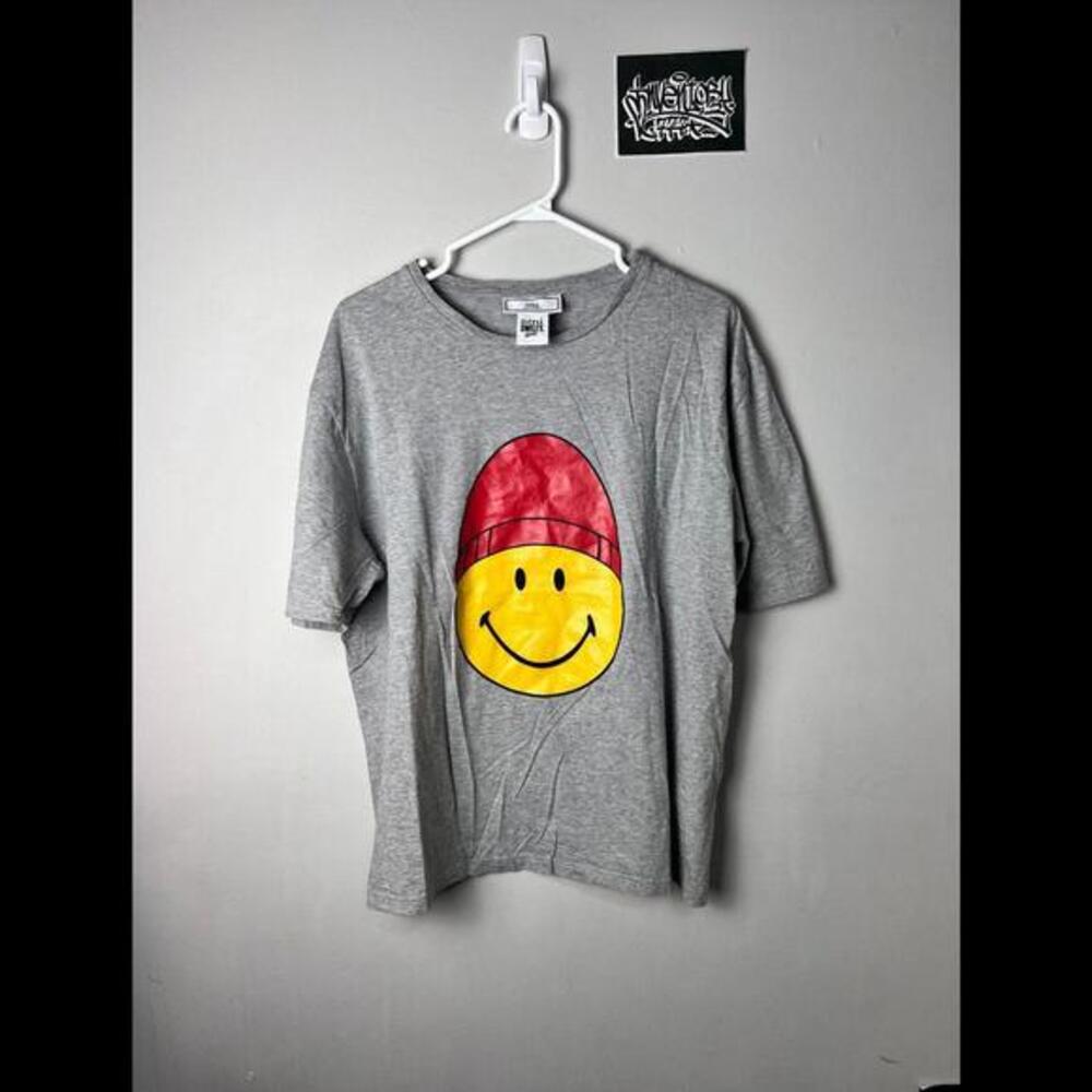 Ami Smiley Tee
